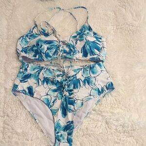 Cupshe Blue Floral Lace-Up Swimsuit